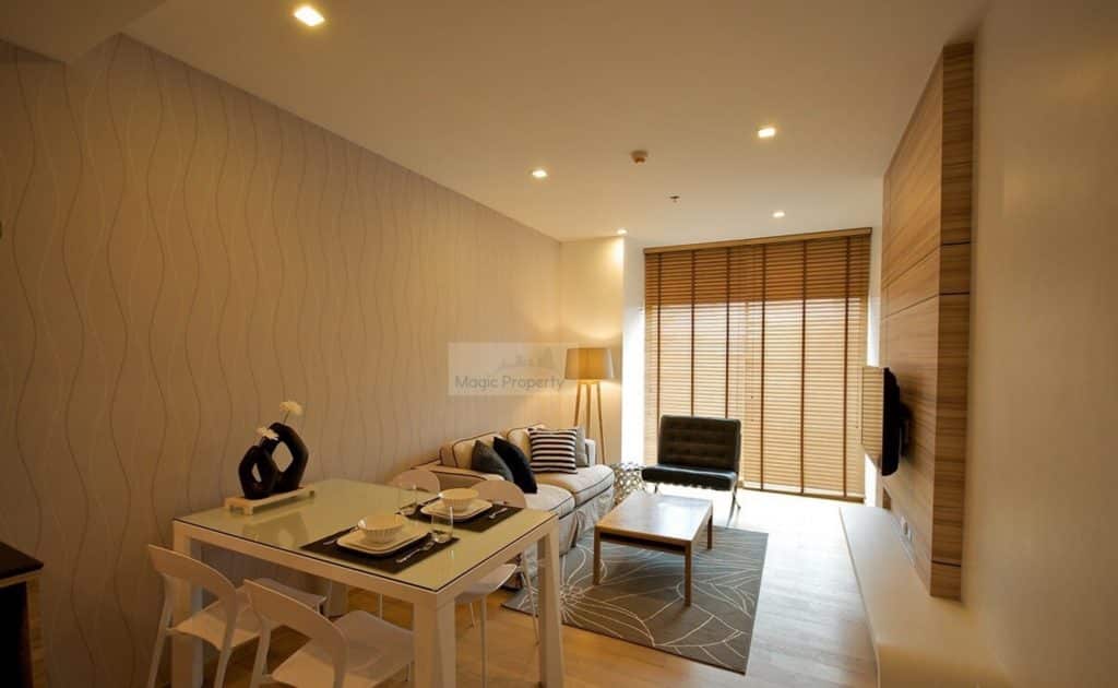 Noble refine condominium