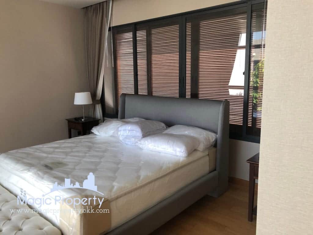 4 Bedroom Single House in Parc Priva Luxury Single House Project, Thiam Ruam Mit Rd, Huai Khwang, Bangkok 10310