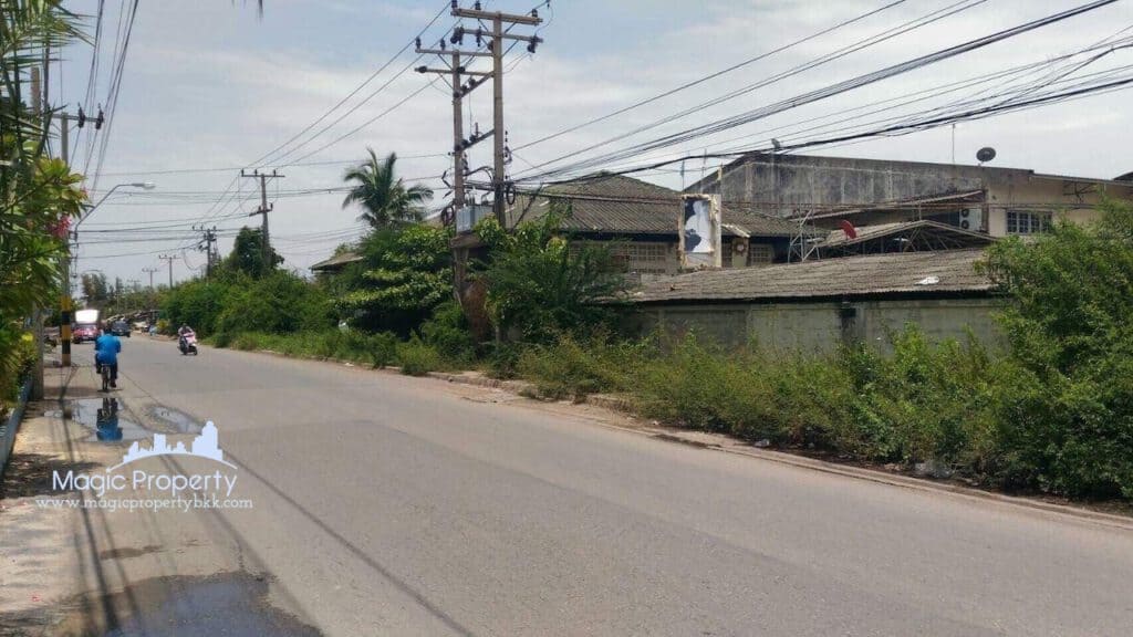Samut Prakan, Fabric Dyeing Factory/warehouse For Sale Located at Soi Thai Phattana Kradat, Tambon Thai Ban, Amphoe Mueang Samut Prakan, Chang Wat Samut Prakan 10280