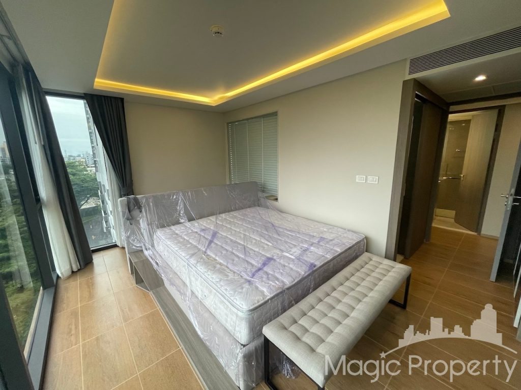 Brand New 2 Bedroom Condominium For Sale in URBITIA Thong Lo. Located Sukhumvit 36, Phra Khanong, Khlong Toei, Bangkok. Near BTS Thong Lo.