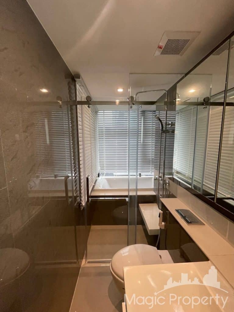 Brand New 2 Bedroom Condominium For Sale in URBITIA Thong Lo. Located Sukhumvit 36, Phra Khanong, Khlong Toei, Bangkok. Near BTS Thong Lo.