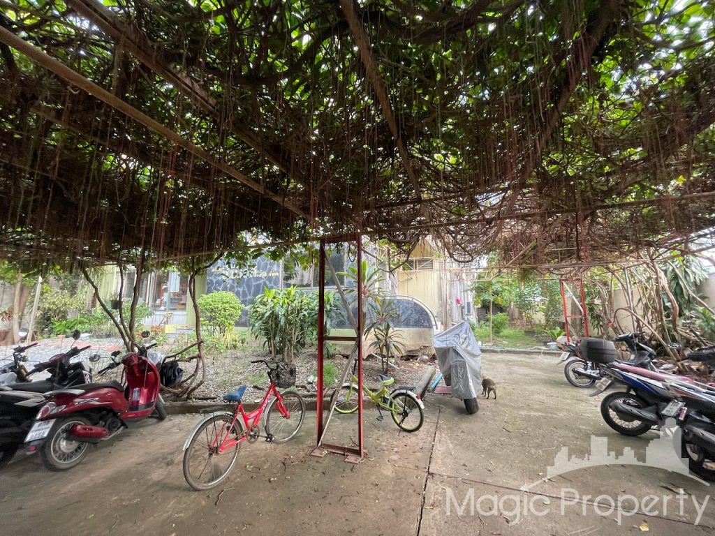 Property Image – Land for Sale on Ramkhamhaeng rd, Saphan Sung, Bangkok