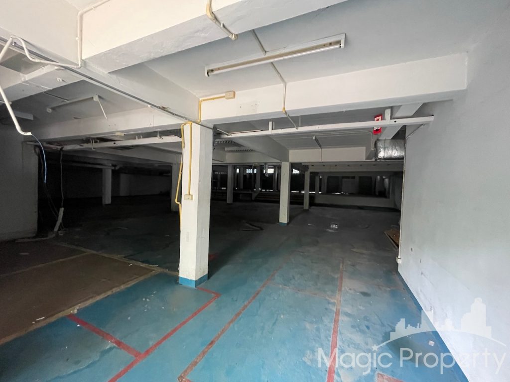Property Image – Land for Sale on Ramkhamhaeng rd, Saphan Sung, Bangkok