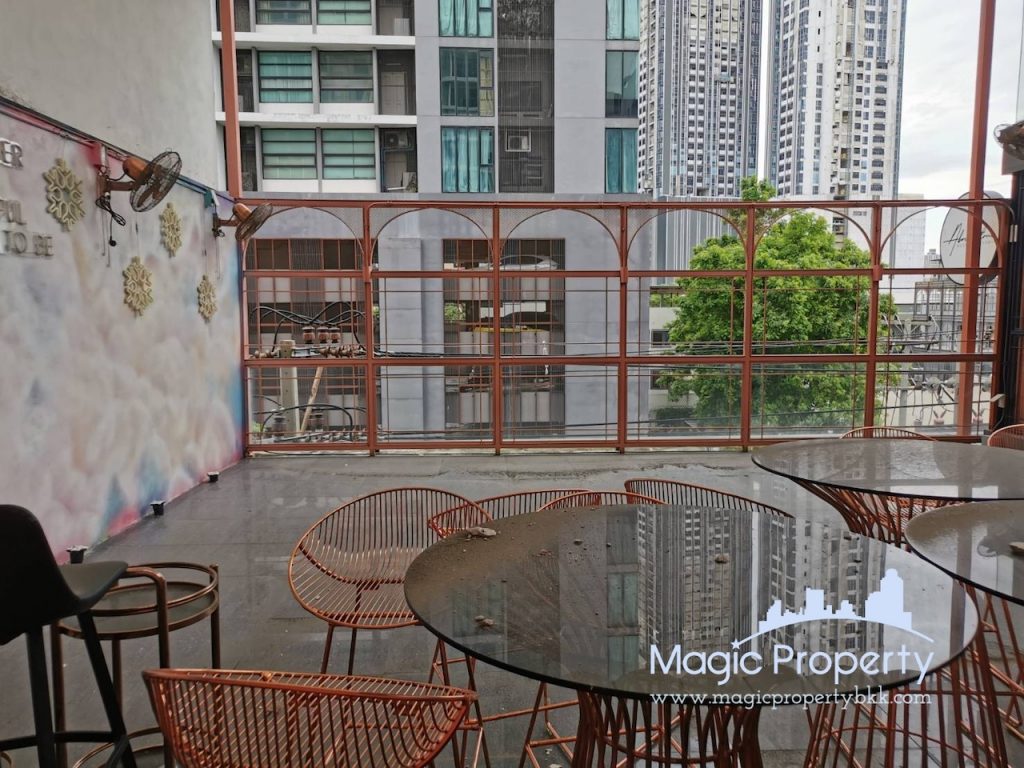 Property Image – Commercial Building on Ekkamai Sukhumvit 63 For Sale