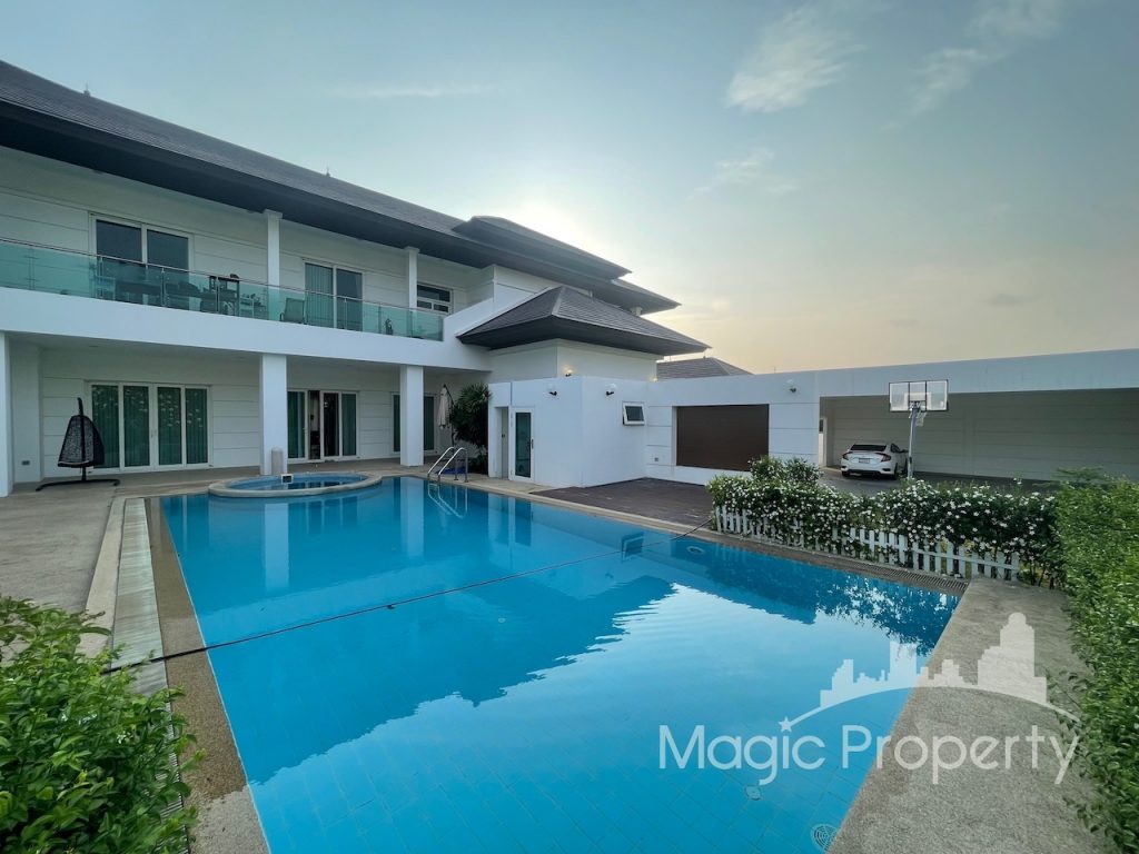 Property Image – House For Sale in Windmill Village Bang Na