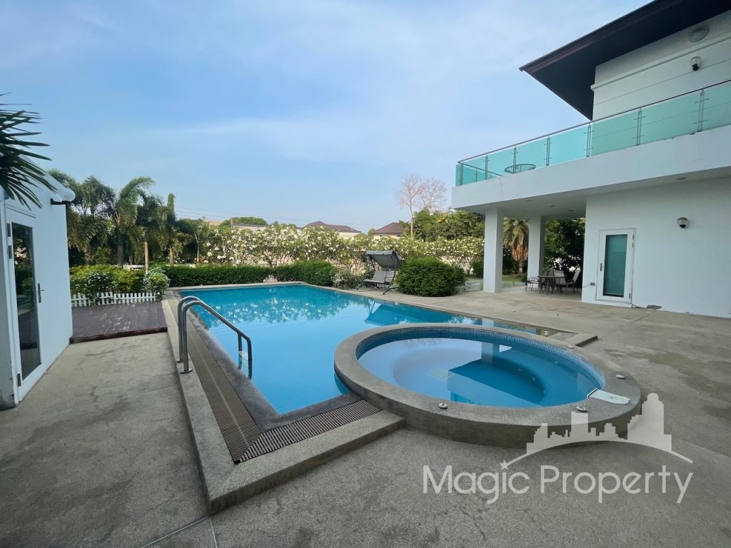 Property Image – House For Sale in Windmill Village Bang Na