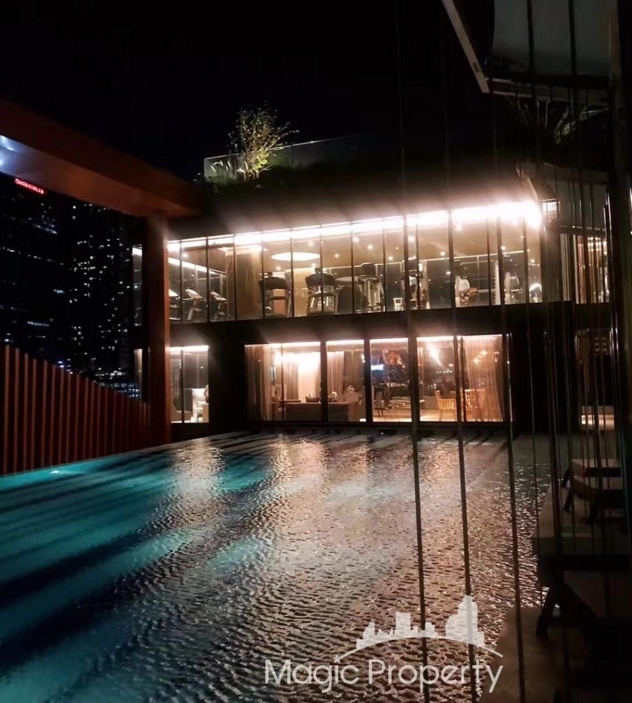 1 Bedroom Duplex Condominium For Rent in C Ekkamai. Located at Soi Sukhumvit 63, Khlong Tan Nuea, Khet Watthana, Bangkok 10110...