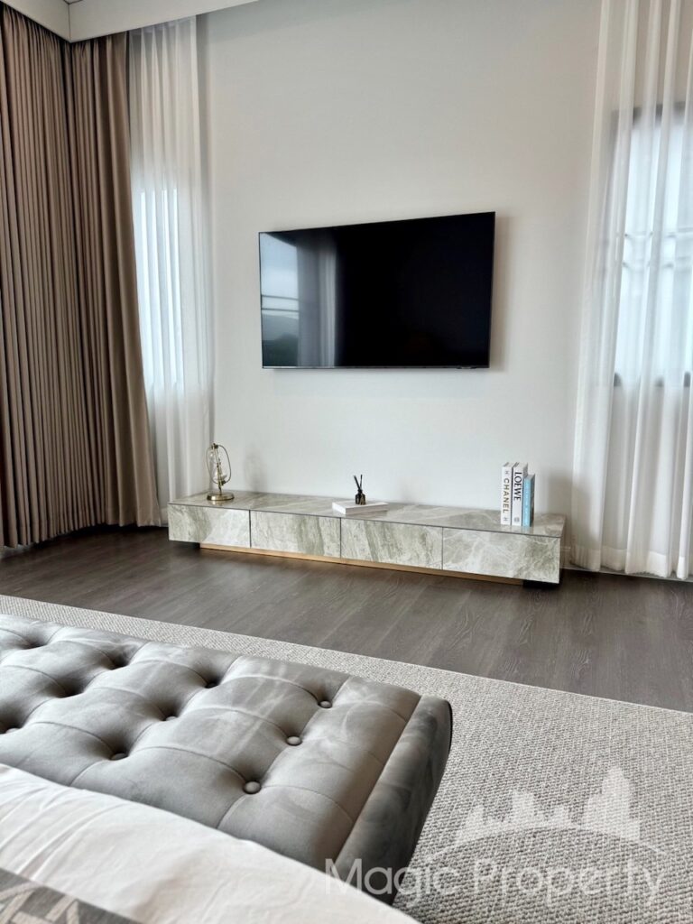 Setthasiri Krungthep Kreetha 2 - Single House For Sale