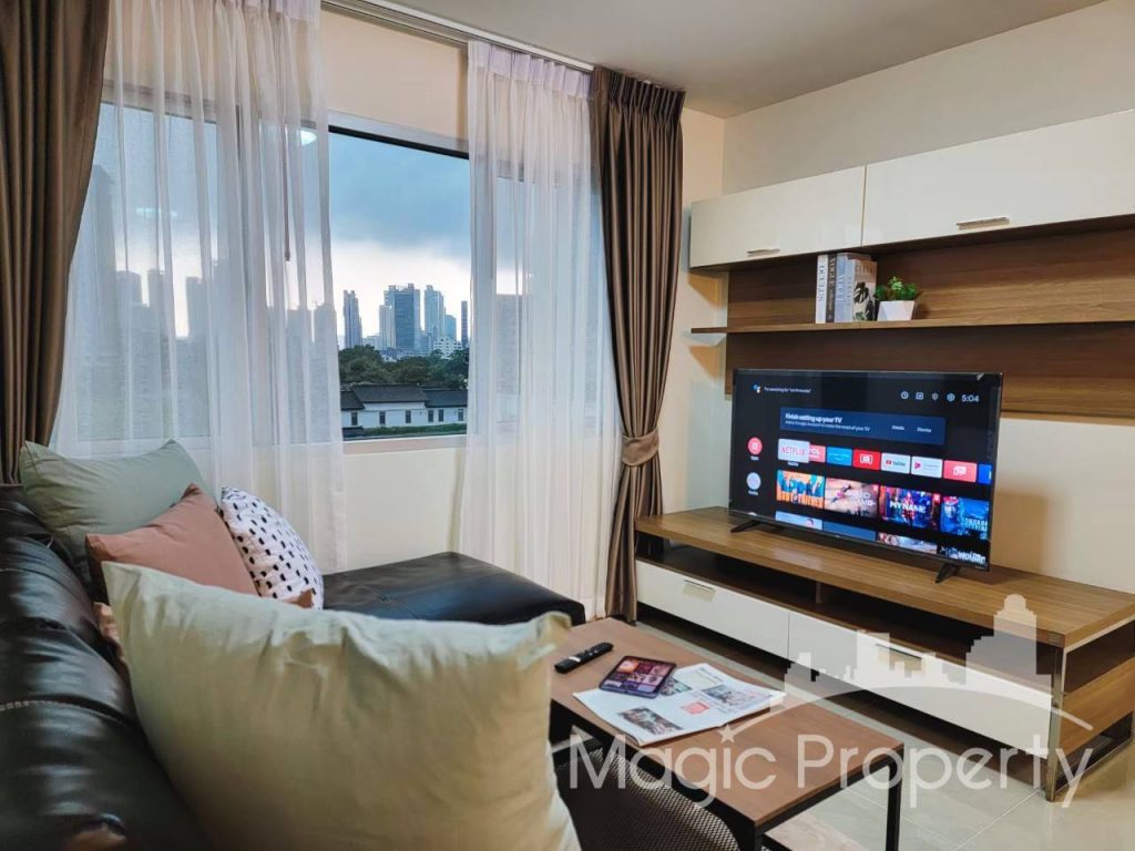 1 Bedroom For Sale in Condo One Thonglor, Sukhumvit 40, Phra Khanong, Khlong Toei, Bangkok 10110. Near BTS Thonglor 400 Meters...