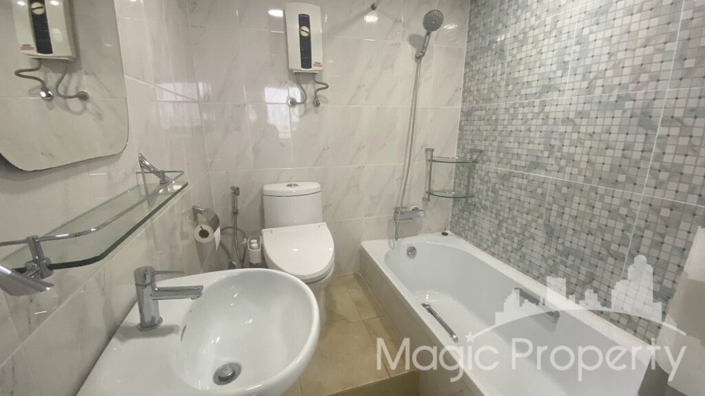 Property Image – Supalai Place Sukhumvit 39