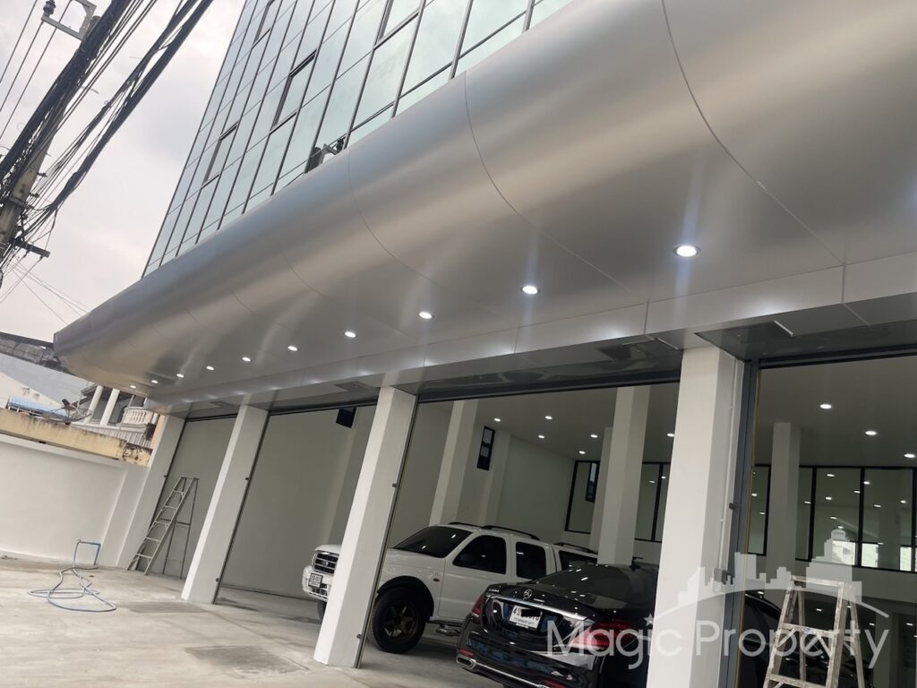 Property Image – Commercial Building Soi Lat Phrao 87 For Sale