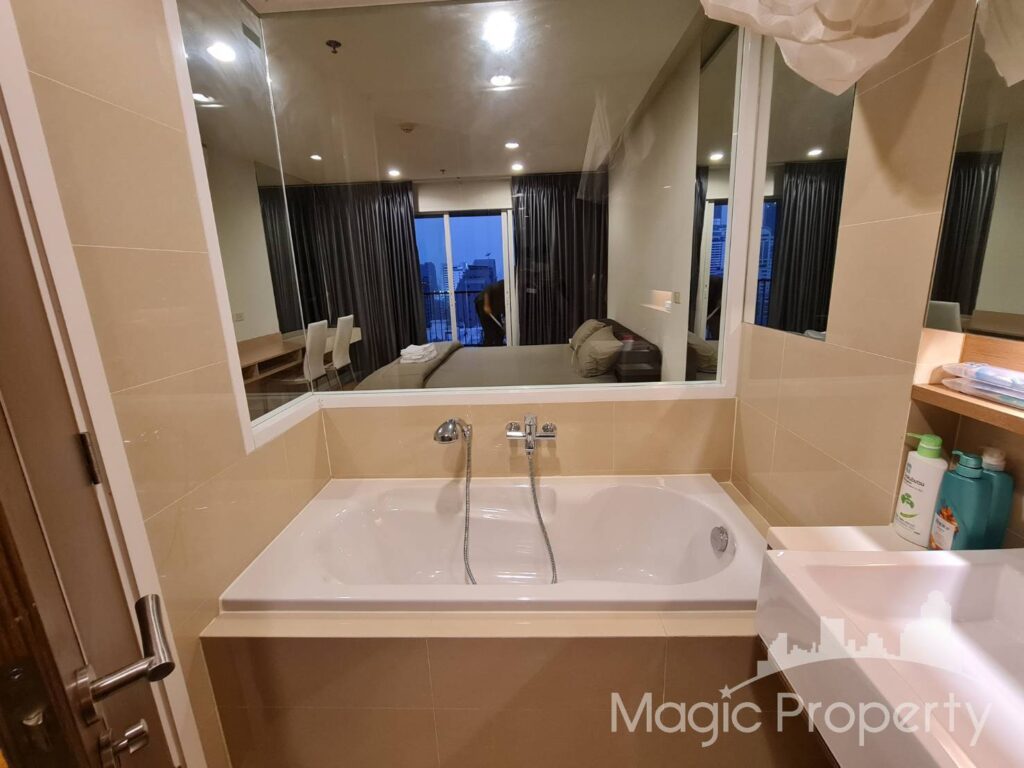 Property Image – 15 Sukhumvit Residences