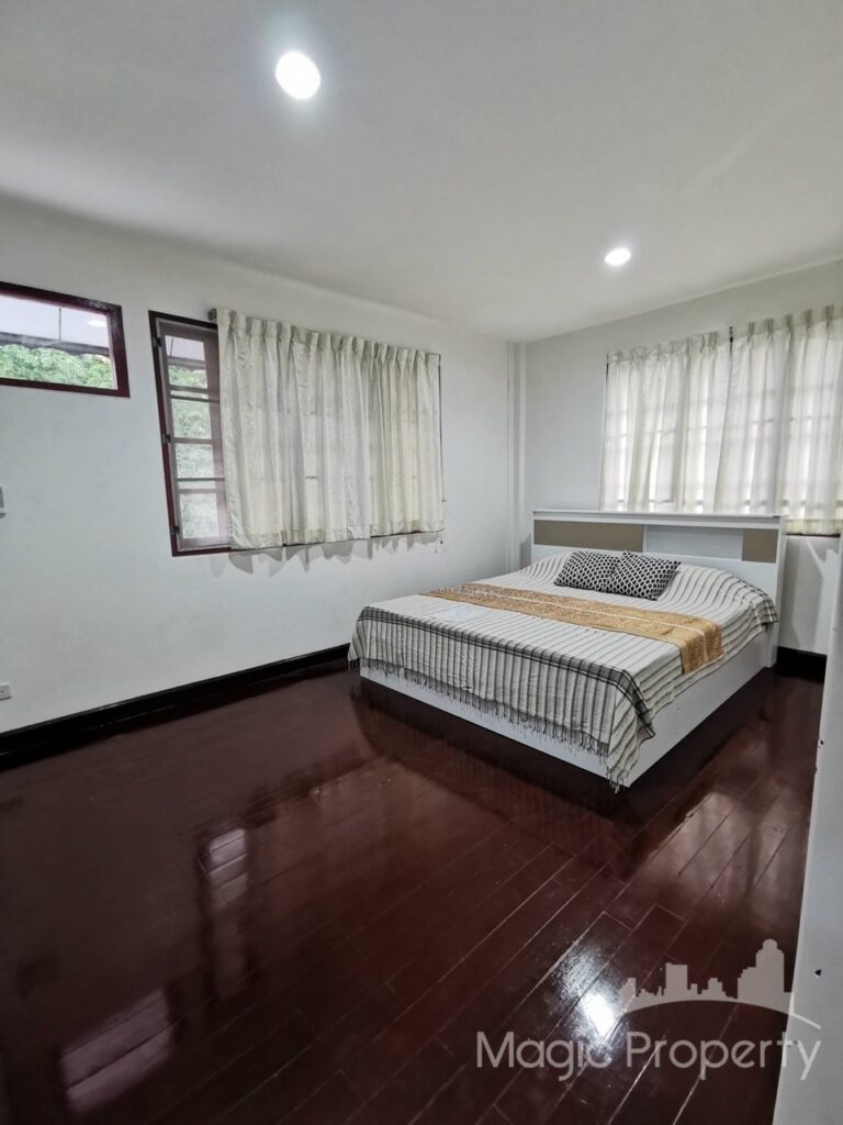 Property Image – Prachachuen village Samakkhi Road