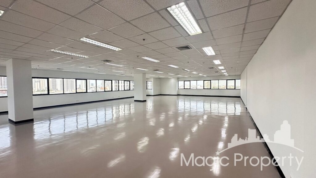 Property Image – Sorachai Building Office Space