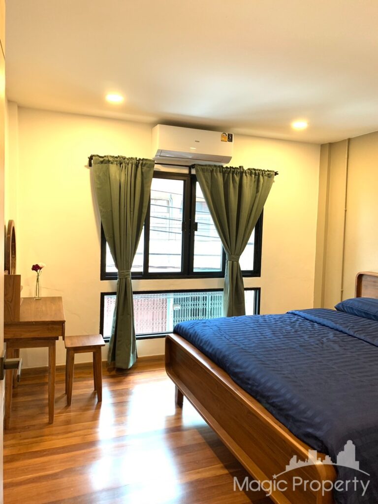 3 Bed Townhome in Bang Sue, Bangkok | ฿40,000 | MGP1484 – Photo 2