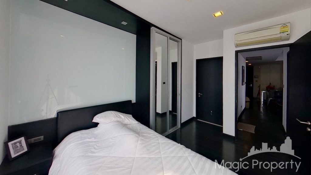 The Alcove Thonglor 10 - 2 Bedroom Fully Furnished Unit for Sale. Located at 199 Soi Sukhumvit 63, Klongton Nua, Khet Watthana, Bangkok ..