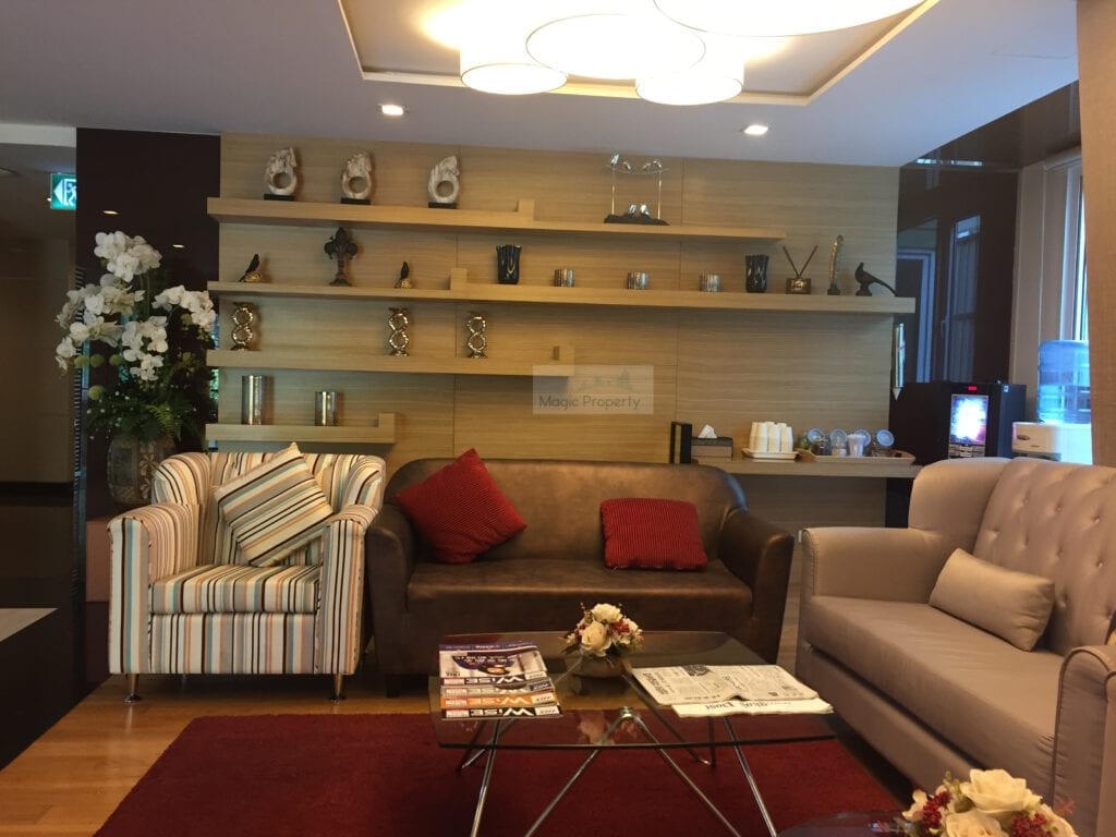 For Sale 1 Bed Condo in Khlong Tan Nuea, Bangkok | ฿6,200,000 – Photo 1