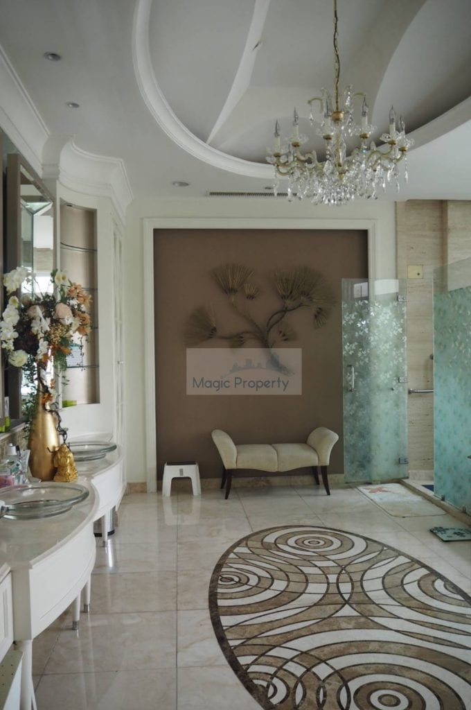 Luxury Single House for Sale in Bangkok Grand Crystal – Photo 5