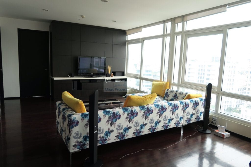 3 Bedroom Condominium For Sale in The Height Thonglor – Photo 5