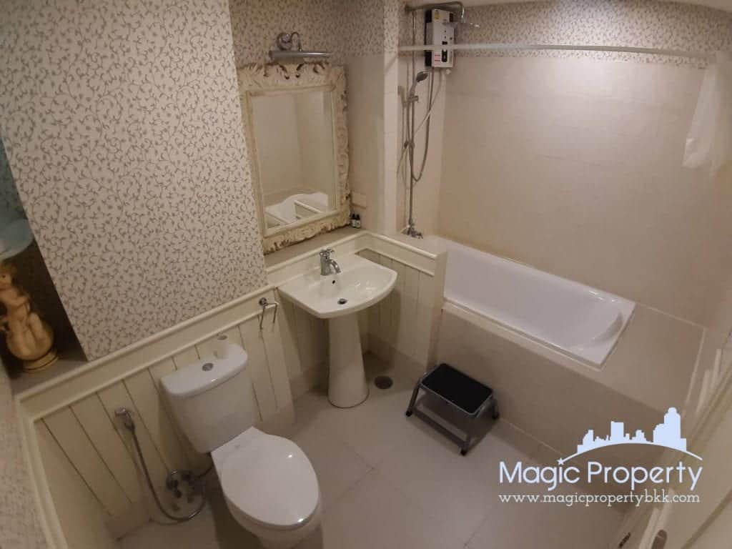 2 Bedroom Condominium For Sale in Tristan Sukhumvit 39, Khlong Tan Nuea, Watthana, Bangkok