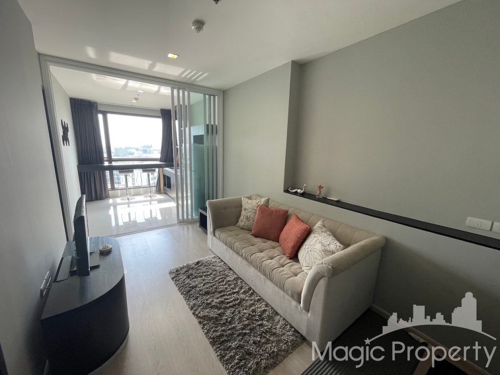 Rhythm Sukhumvit 44/1 condominium 1 Bedroom For Sale. Located at Sukhumvit Rd, Phra Khanong, Khlong Toei, Bangkok 10110