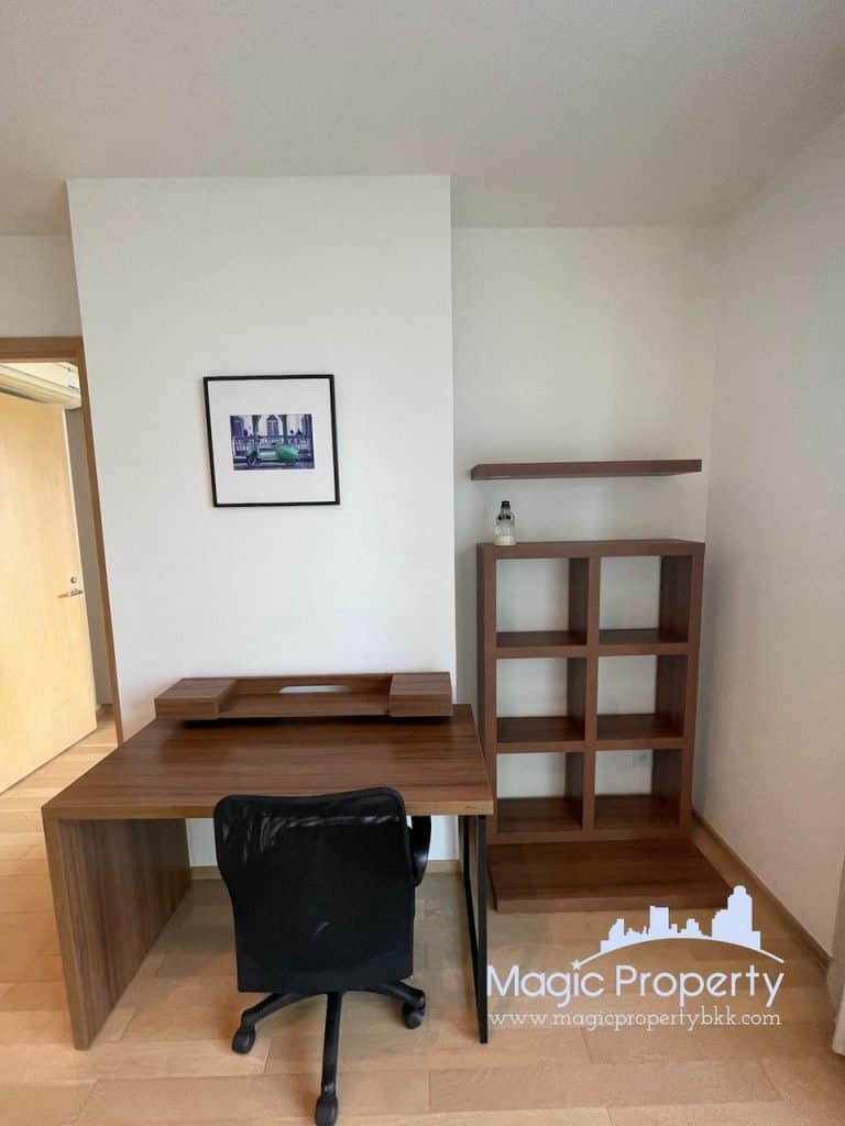 2 Bedroom in Siri at Sukhumvit Condominium For Rent - Fully furnished Unit. Located at Sukhumvit Rd, Khwaeng Phra Khanong, Khet Khlong Toei, Bangkok...