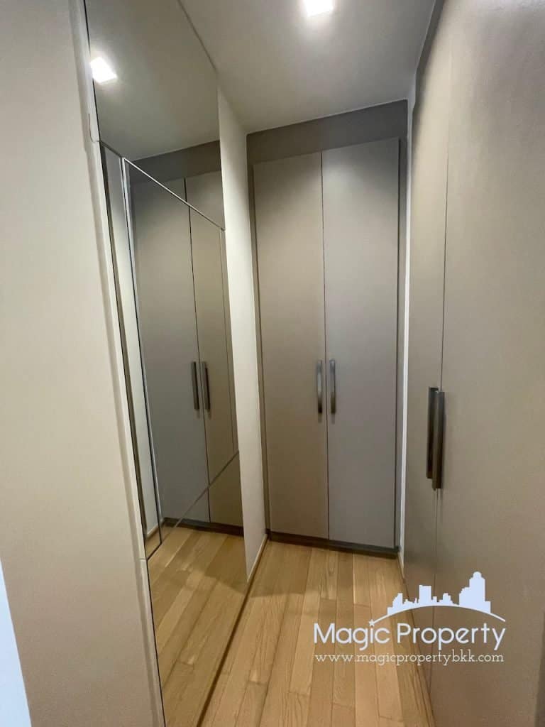 2 Bedroom in Siri at Sukhumvit Condominium For Rent - Fully furnished Unit. Located at Sukhumvit Rd, Khwaeng Phra Khanong, Khet Khlong Toei, Bangkok...