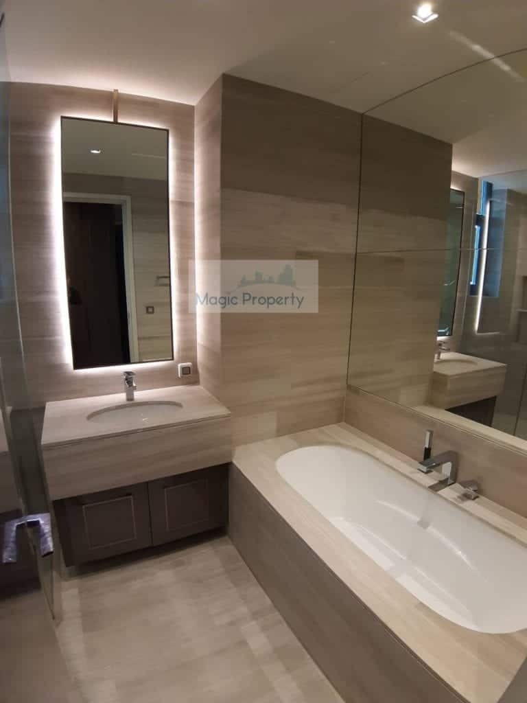 The Diplomat 39 Condominium - 2 Bedroom For Sale – Photo 2