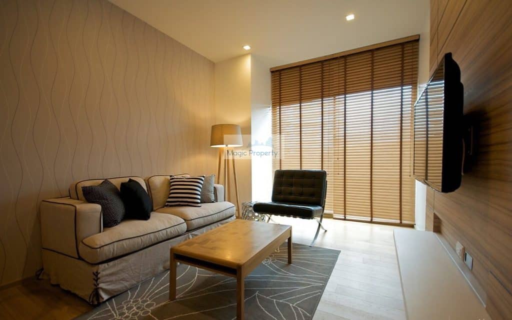 Noble refine condominium