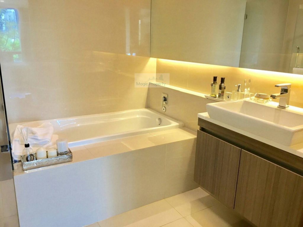 Condominium VTARA 36 2 Bed For Sale - For Rent