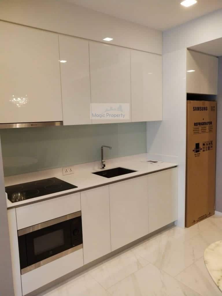 Rented 2 Bed Condo in Khlong Toei Nuea, Bangkok | ฿50,000 – Photo 1