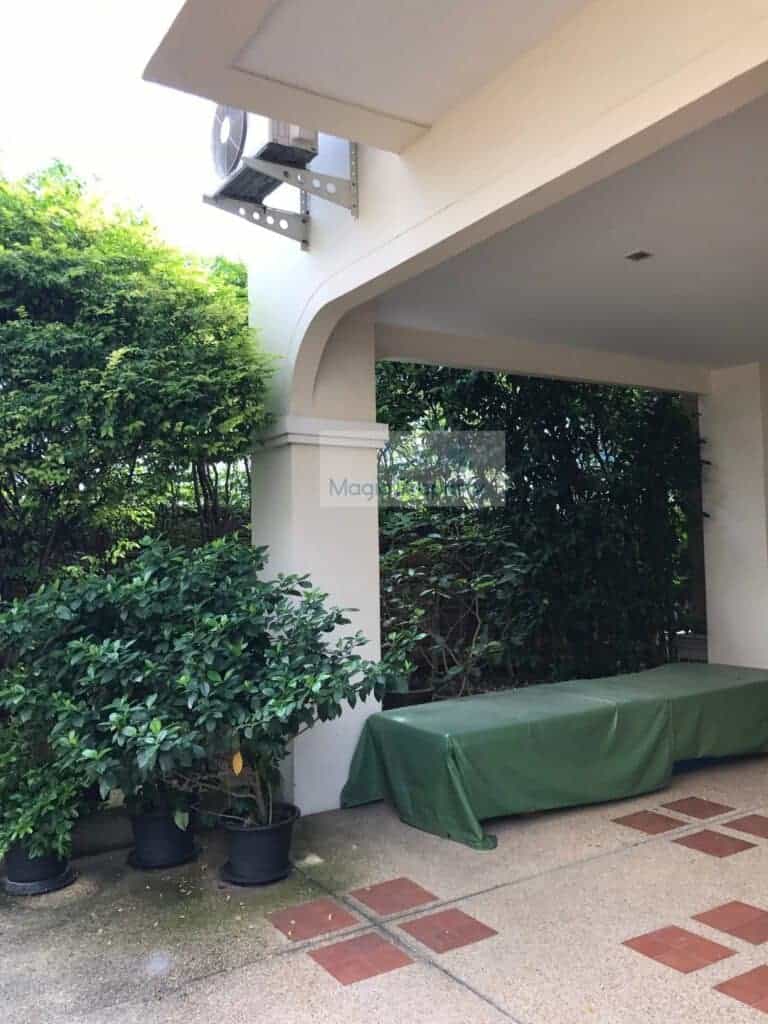 For Sale 4 Bed Townhome in Bang Kapi, Bangkok | ฿33,000,000 – Photo 6