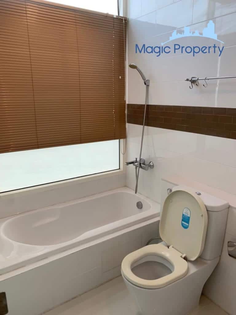 2 Bedroom Condominium For Rent in Ideo Verve Sukhumvit - Bangkok – Photo 6