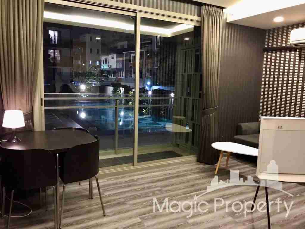 1 Bedroom Condominium For Rent in Via Botani Sukhumvit 47, Khlong Tan Nuea, Watthana, Bangkok 10110. Near BTS Phrom Phong..