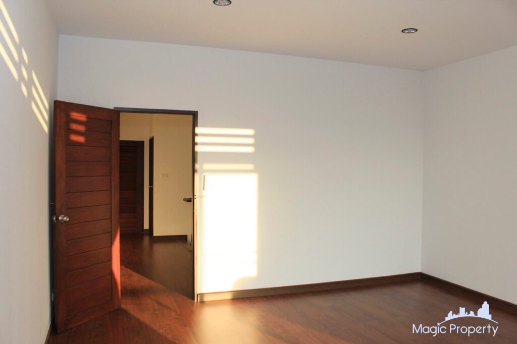 For Rent 4 Bed Townhome in Samsen Nai, Bangkok | ฿65,000/month | MGP321 – Photo 3