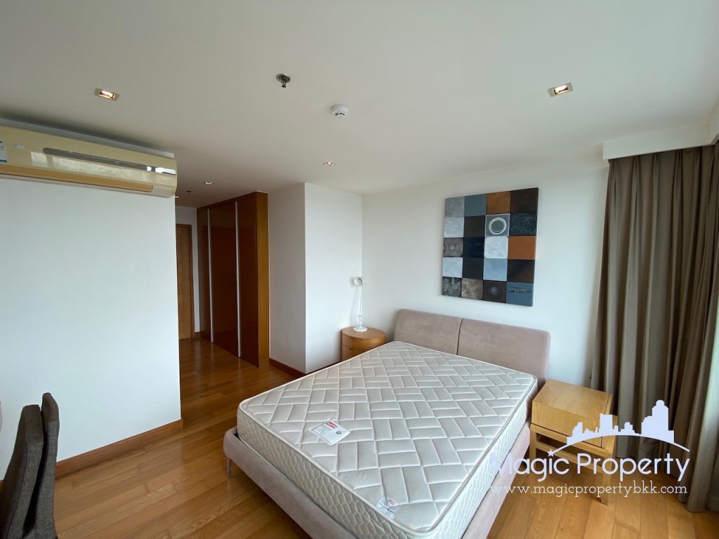 3 Bedroom Condominium For Sale in Eight Thonglor Residence. Located at Sukhumvit Rd 55, Khlong Tan Nuea, Watthana, Bangkok 10110.