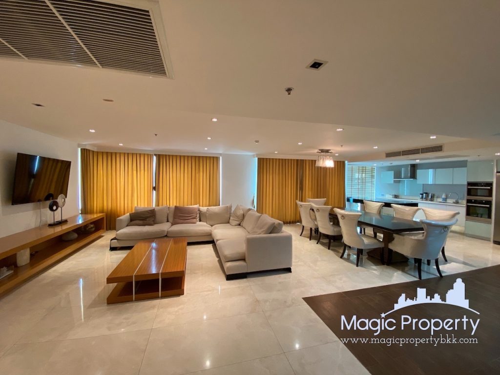 3 Bedroom Condominium For Sale in Eight Thonglor Residence. Located at Sukhumvit Rd 55, Khlong Tan Nuea, Watthana, Bangkok 10110.