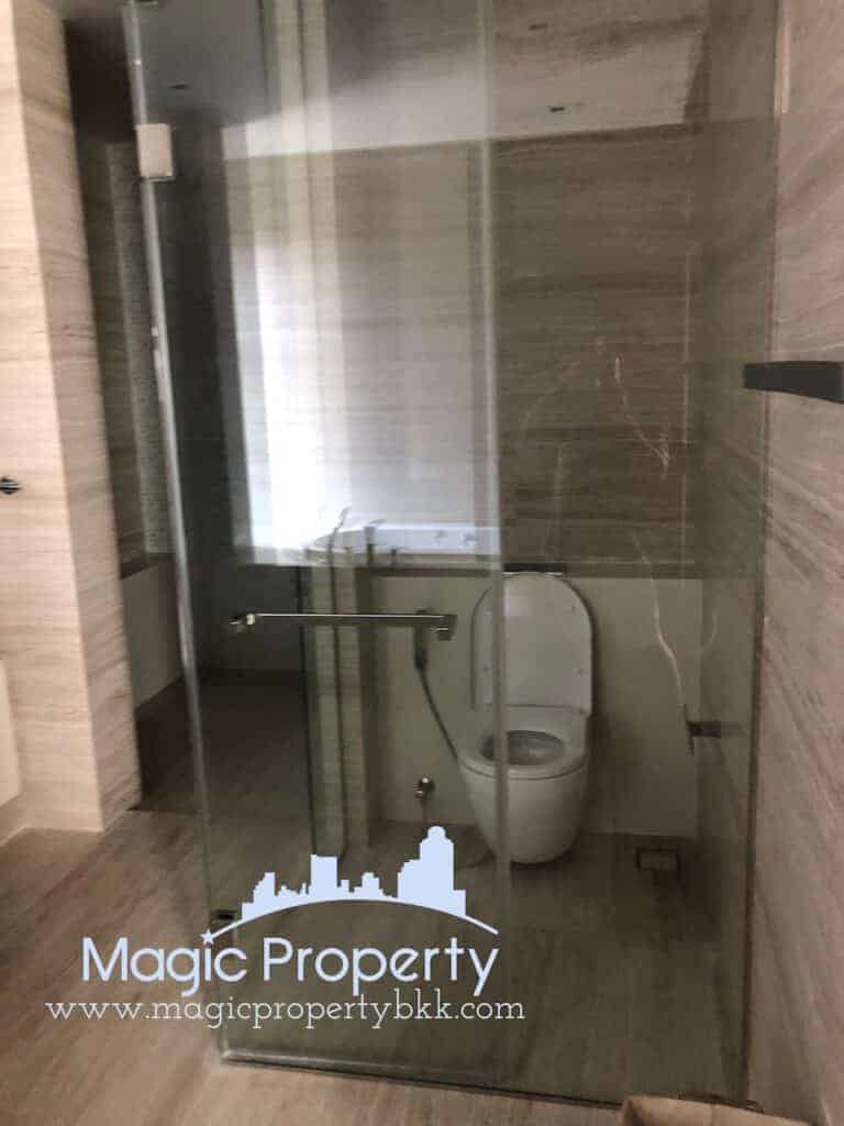 4 Bedroom Single House in Parc Priva Luxury Single House Project, Thiam Ruam Mit Rd, Huai Khwang, Bangkok 10310