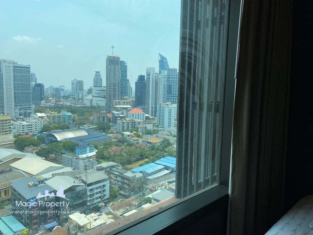 Aguston Sukhumvit 22 Condominium 2 Bedroom For Sale