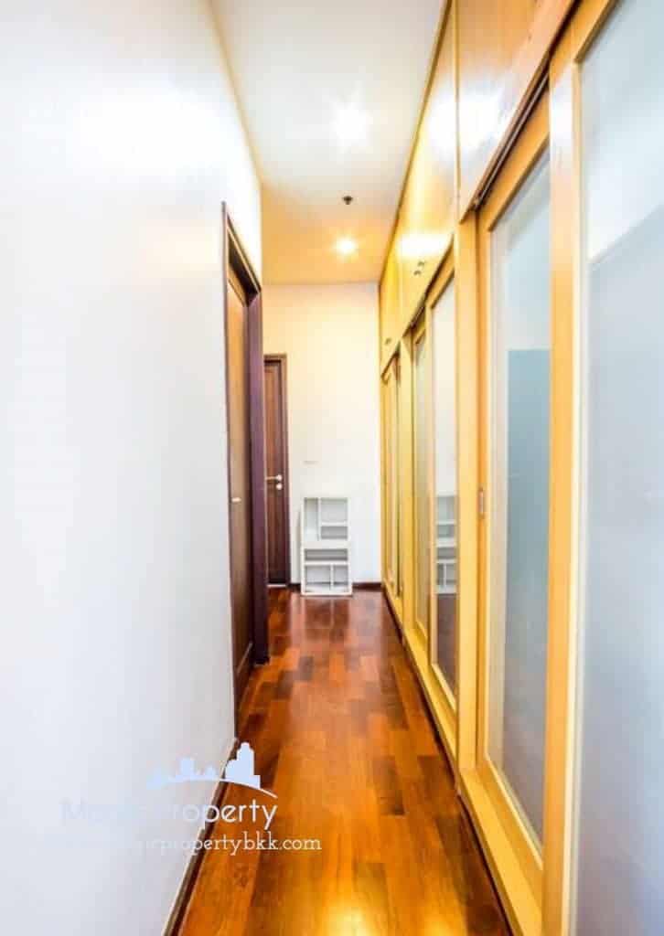 Noble Ora Condominium 2 Bedroom For Rent Fully Furnished Unit