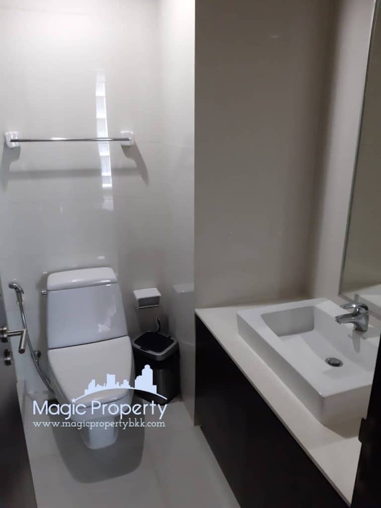 2 Bedroom Condominium For Rent in The Alcove Thonglor 10, Khlong Tan Nuea, Watthana, Bangkok 10110.