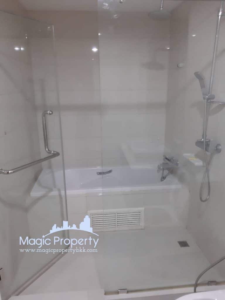 2 Bedroom Condominium For Rent in The Alcove Thonglor 10, Khlong Tan Nuea, Watthana, Bangkok 10110.