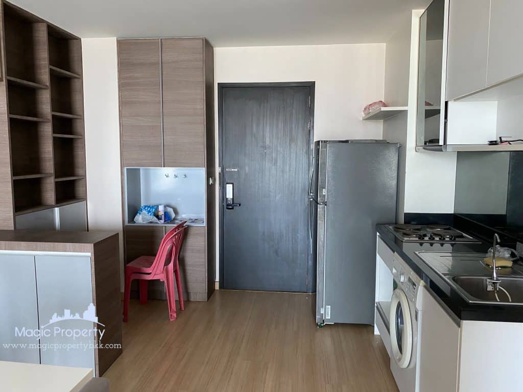 Sky walk Residences 2 Bedroom For Rent