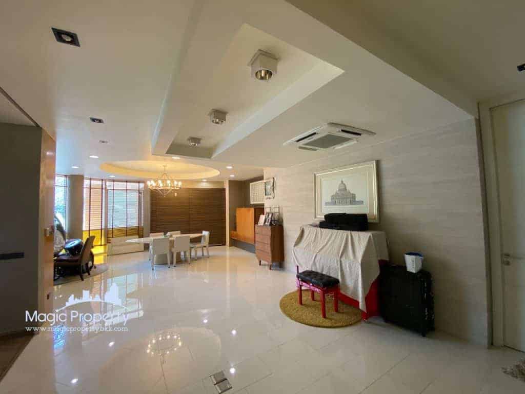 4 Bedrooms Single house For Sale in Windmill Village Bangna-Trad Road - Windmill Village Bangna Golf Course