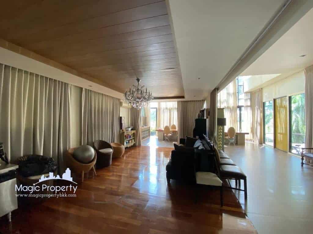 4 Bedrooms Single house For Sale in Windmill Village Bangna-Trad Road - Windmill Village Bangna Golf Course