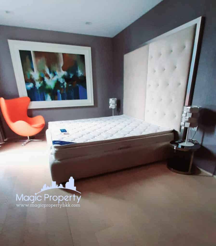 4 Bedrooms Single House For Sale in The Honor Single House project, Pradit Manutham Road, Khlong Chaokhunsing, Wang Thonglang, Bangkok