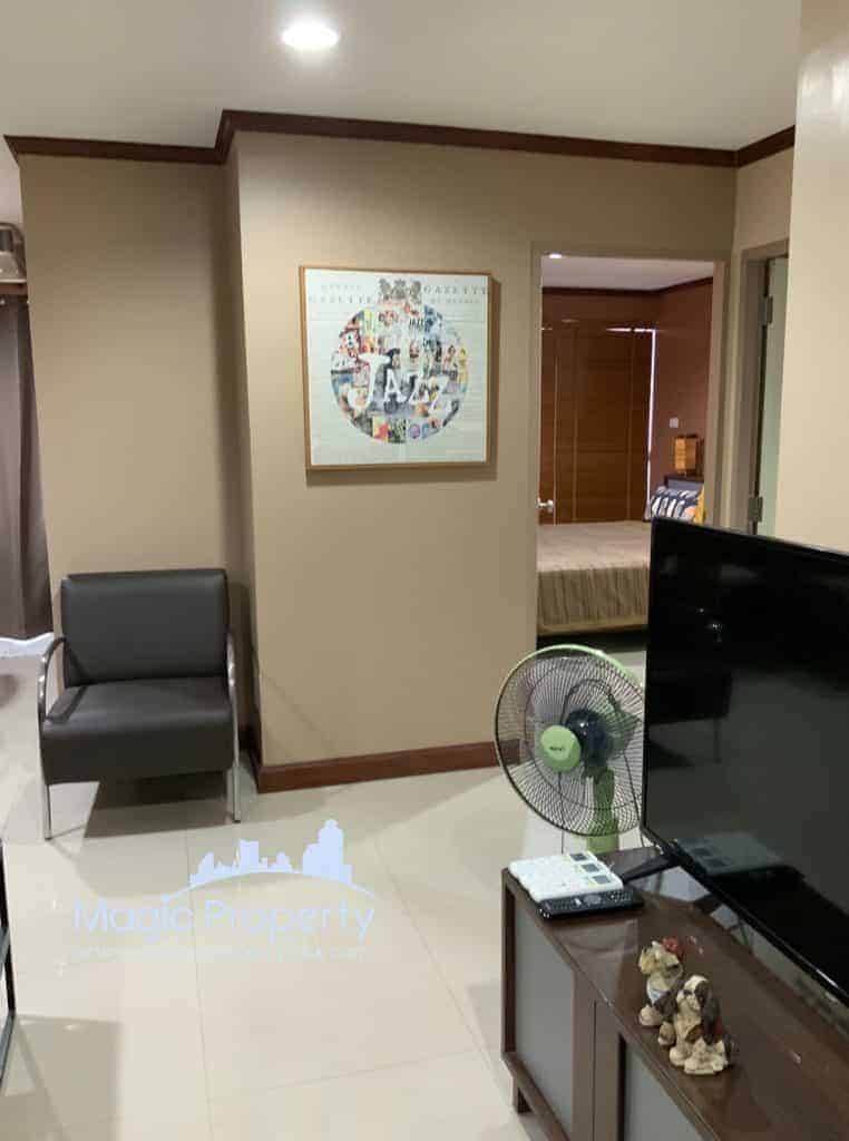 2 Bedroom For Rent in The Waterford Diamond Condominium For Rent