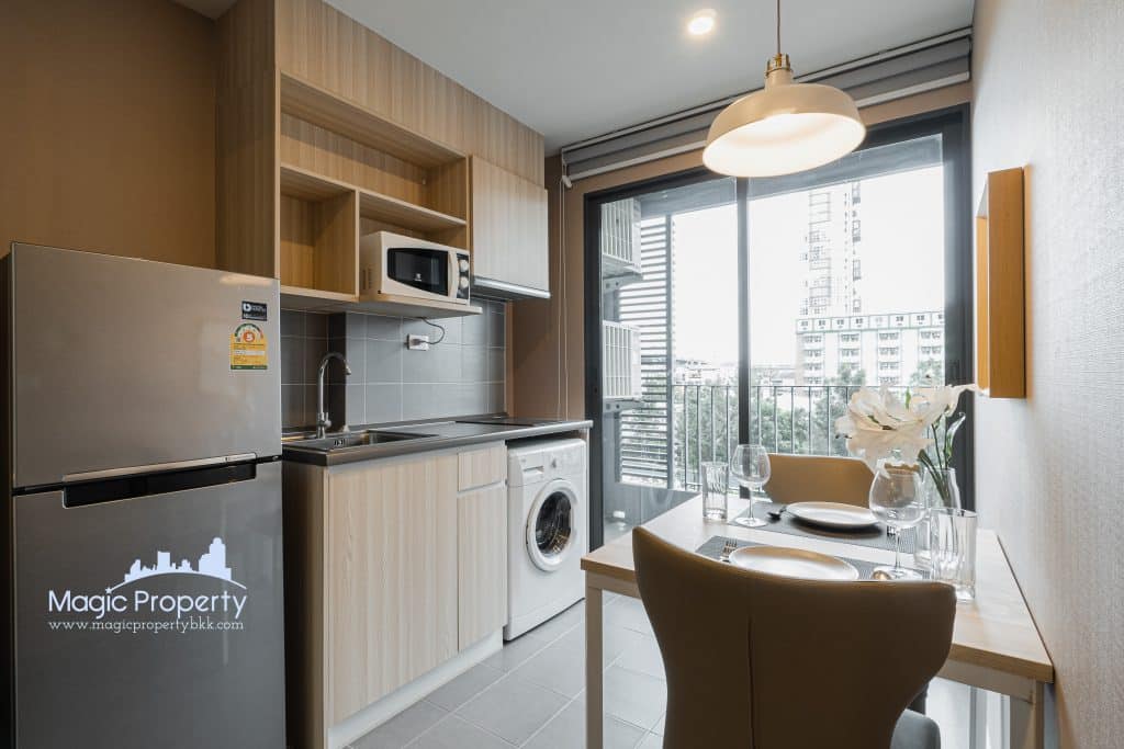 1 Bedroom Unit For Sale or Rent in Ideo O2 Condominium in Bangna, Bangkok