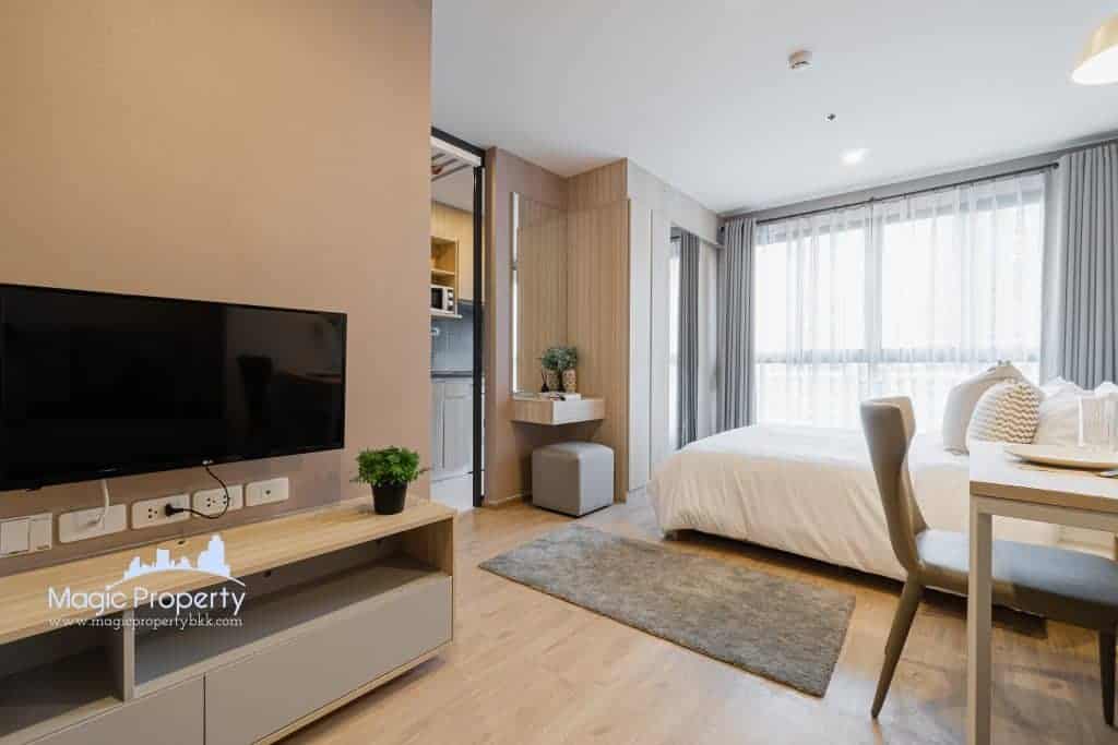 Studio UNIT Fully Furnished For Sale or Rent in IDEO O2 Condominium, Bang na, Bangkok