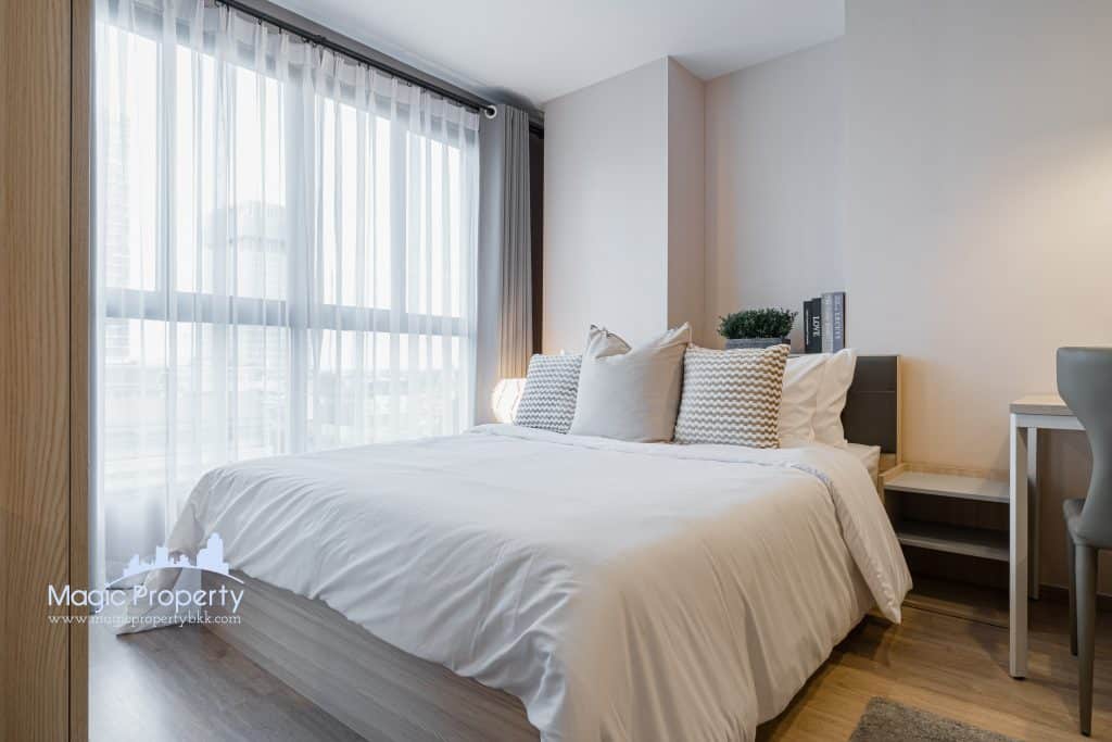 Studio UNIT Fully Furnished For Sale or Rent in IDEO O2 Condominium, Bang na, Bangkok